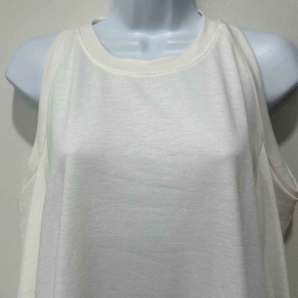 Cold shoulder sweater - Picture 4 of 6